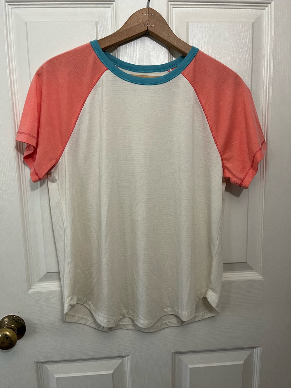 Title Nine Raglan Short Sleeve T Shirt Size M Womens
